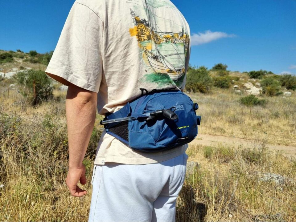 פאוץ'