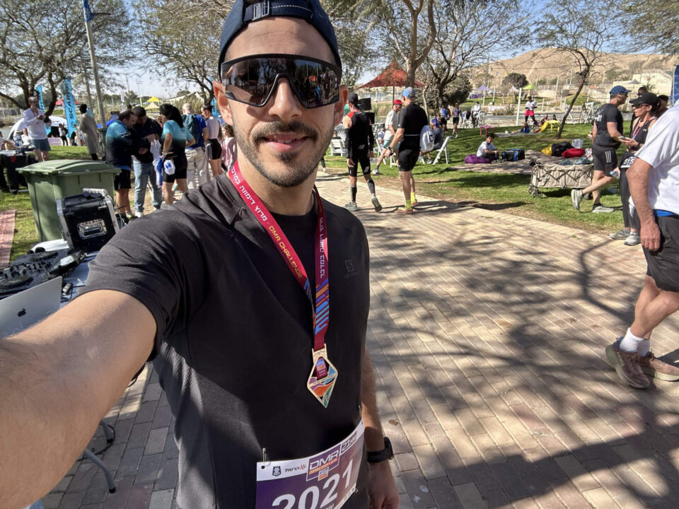 עןמר פינקל והמדליה